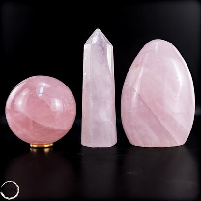 Rosenquarz-Set –  aus Turm, Freiform und Kugel 2118,31g