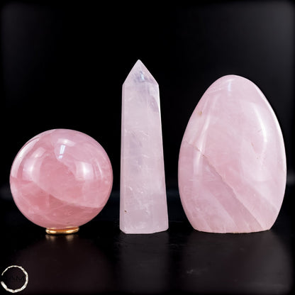 Rosenquarz-Set –  aus Turm, Freiform und Kugel 2118,31g