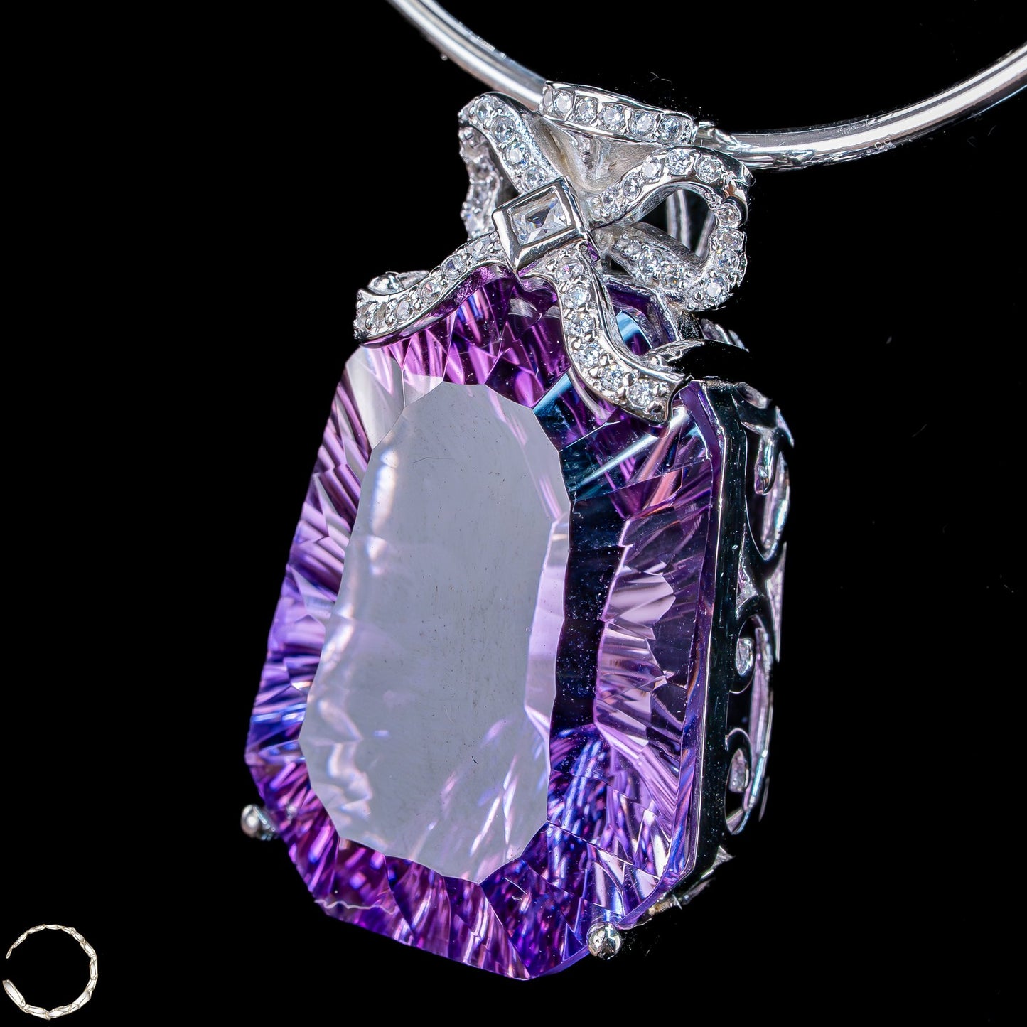 Amethyst-Anhänger – ein Meisterwerk aus Licht, Tiefe und Eleganz - 14,85g