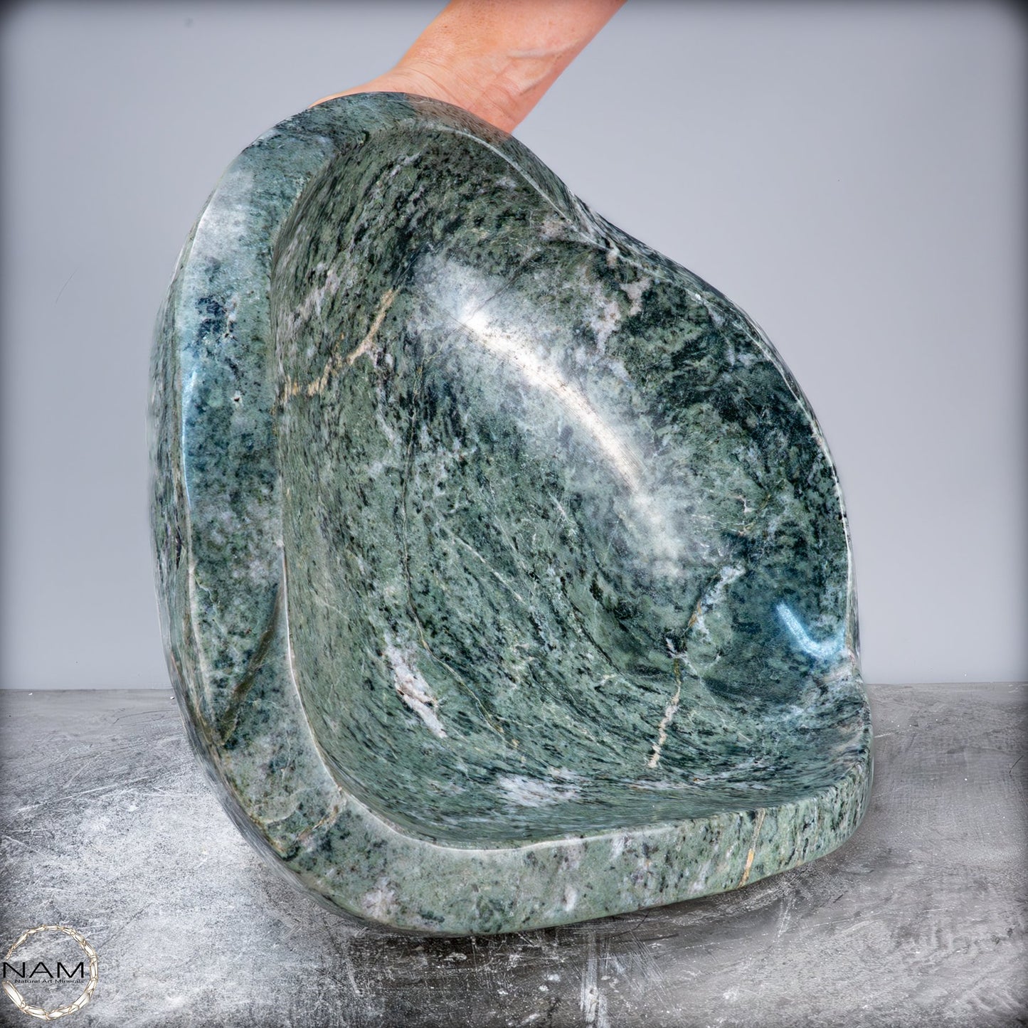 Monumentale Jade-Nephrit-Schale – 25 kg -25901,99g