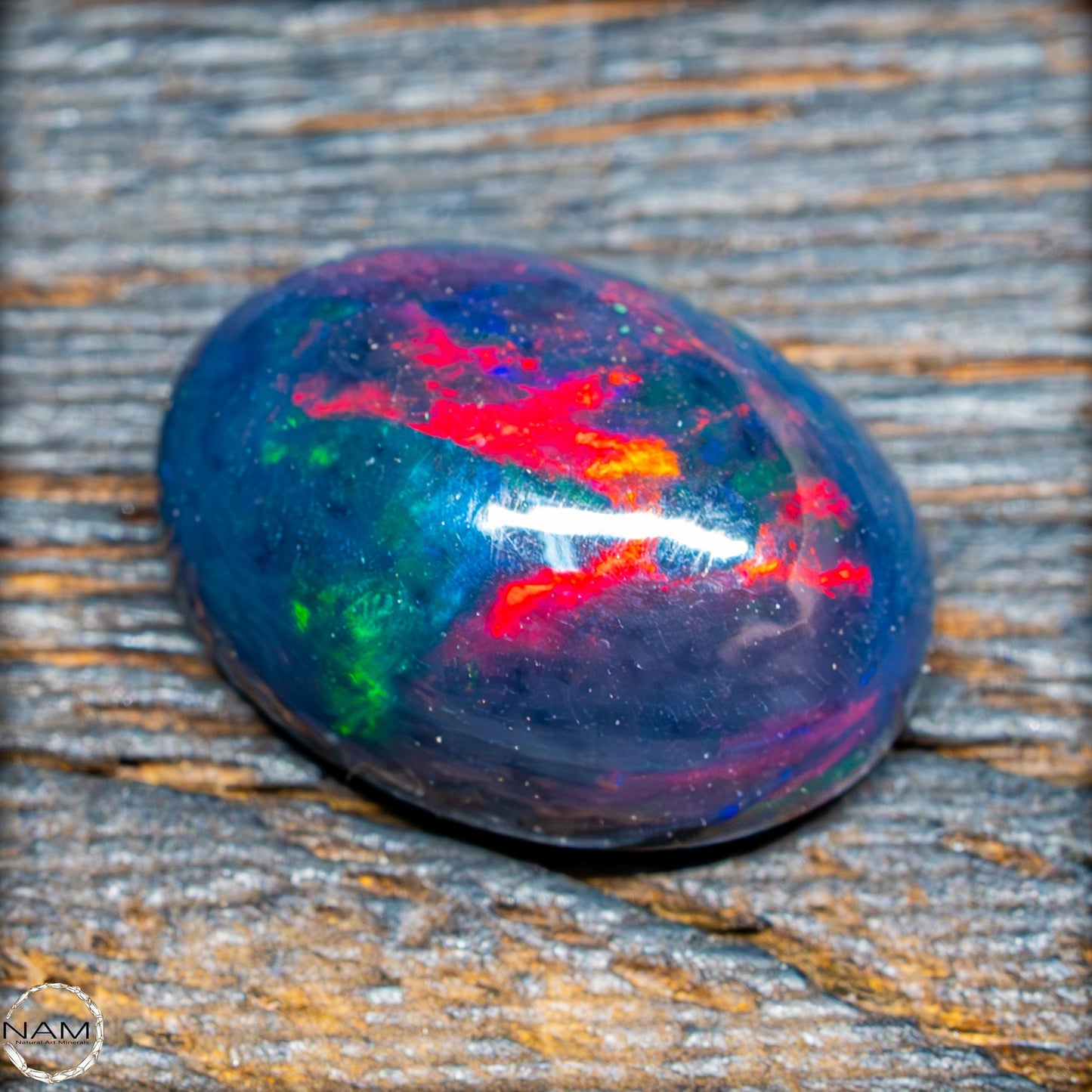 Großer AAA+ Schwarzer Opal Cabochon - 0,685g/3,425ct