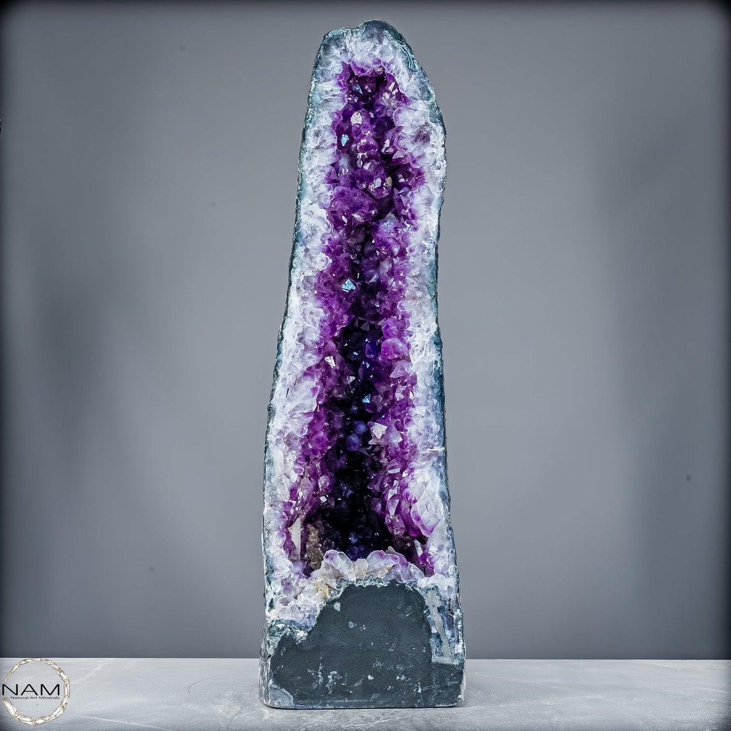 Amethyst-Druse–Naturkunst voller Kristallenergie- 26510,22g
