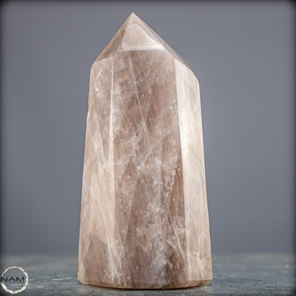 Natürlicher Rauchquarz-Kristall Obelisk aus Brasilien - 1392,55g