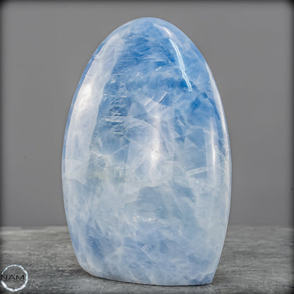 Natürliche Blaue Calcit-Kristall Freiform - 821,37g