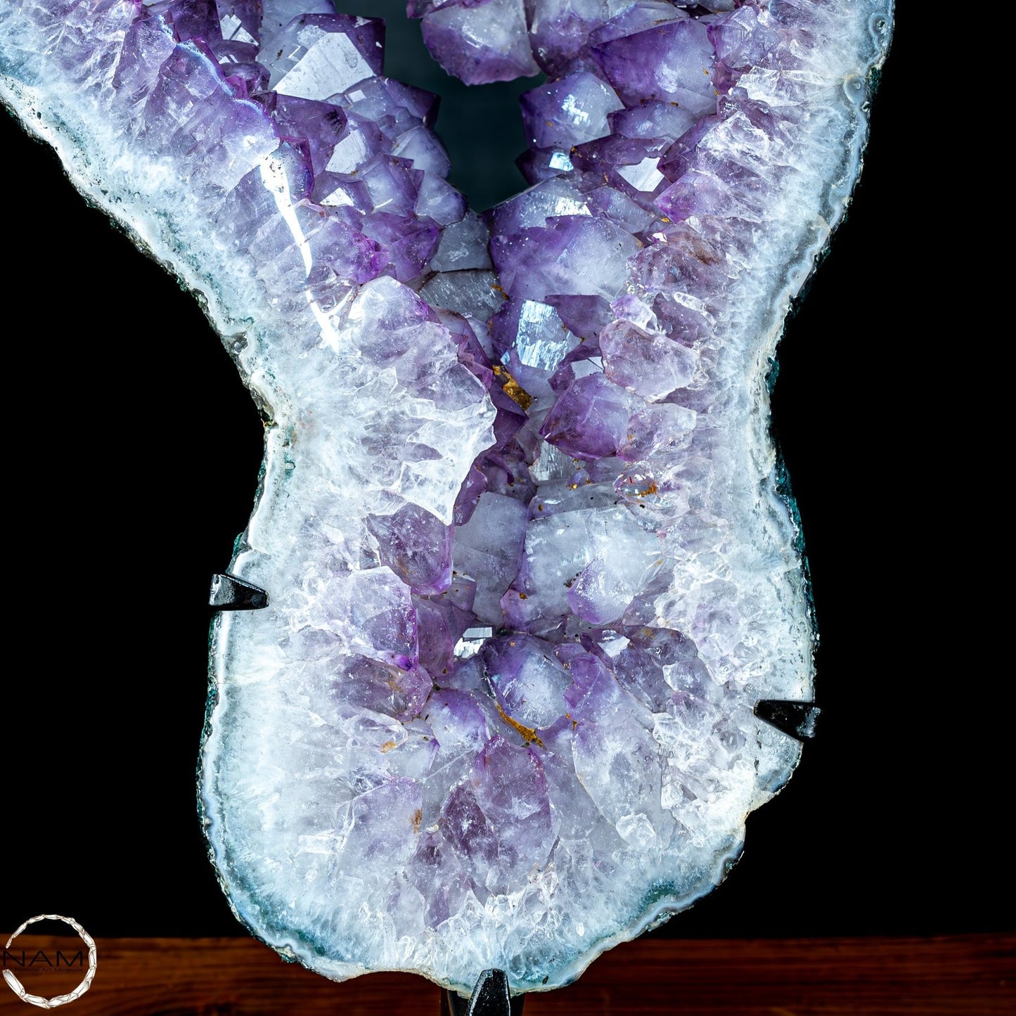 Natürliche Amethyst-Kristalle/Druse auf Ständer - 15228,71g