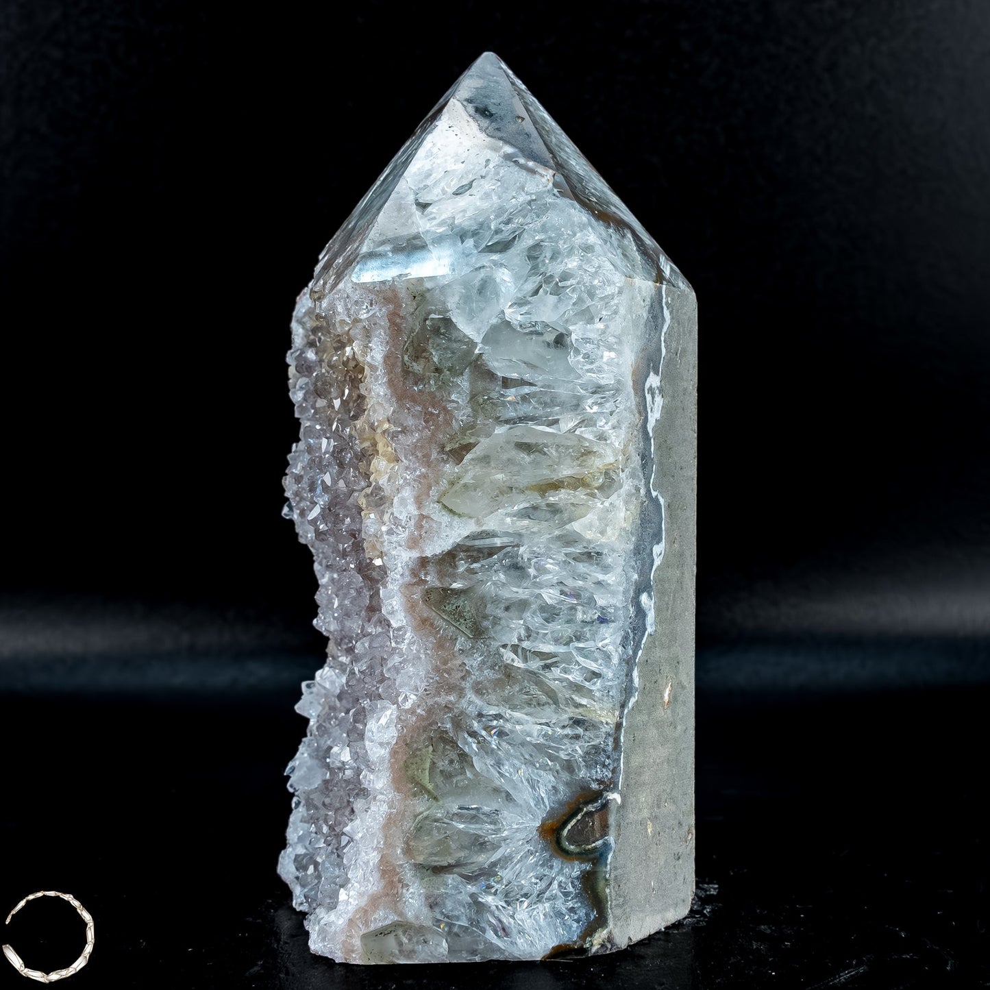 Natürlicher Achat-Kristall Obelisk mit Druse - 531,22g