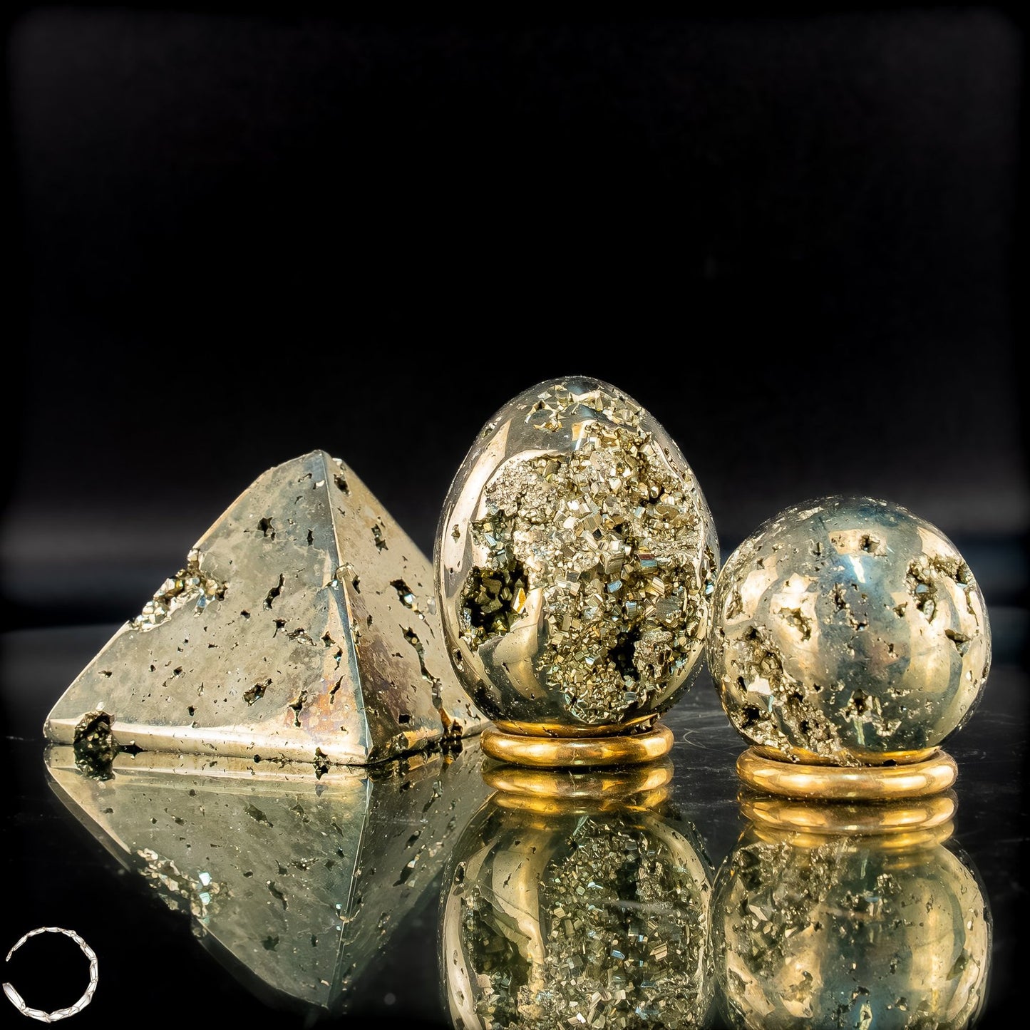 Exklusives natürliches Pyrit Set aus Pyramide, Kugel und Ei- 539,32g