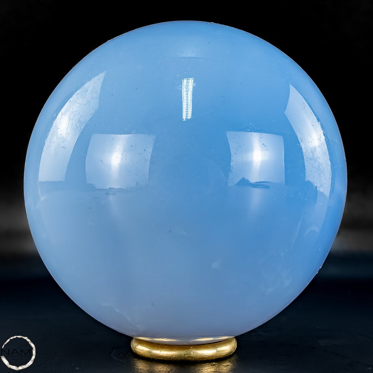 Seltener Blauer Chalcedon als Kugel - 667,86g