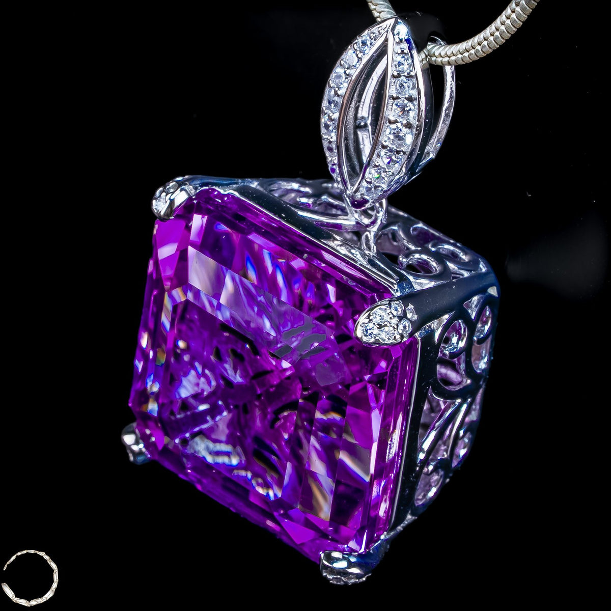 Amethyst-Anhänger – ein Meisterwerk aus Licht - 10,18g  50,9ct