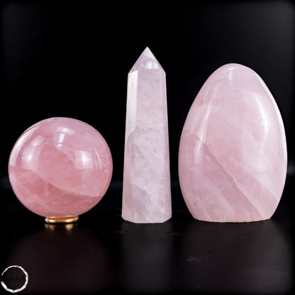 Rosenquarz-Set –  aus Turm, Freiform und Kugel 2118,31g