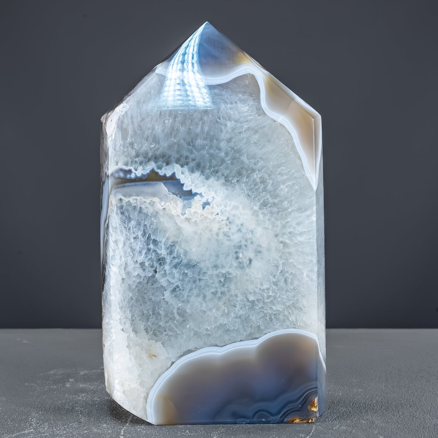 Natürlicher Achat-Kristall Obelisk mit Druse - 1975,61g