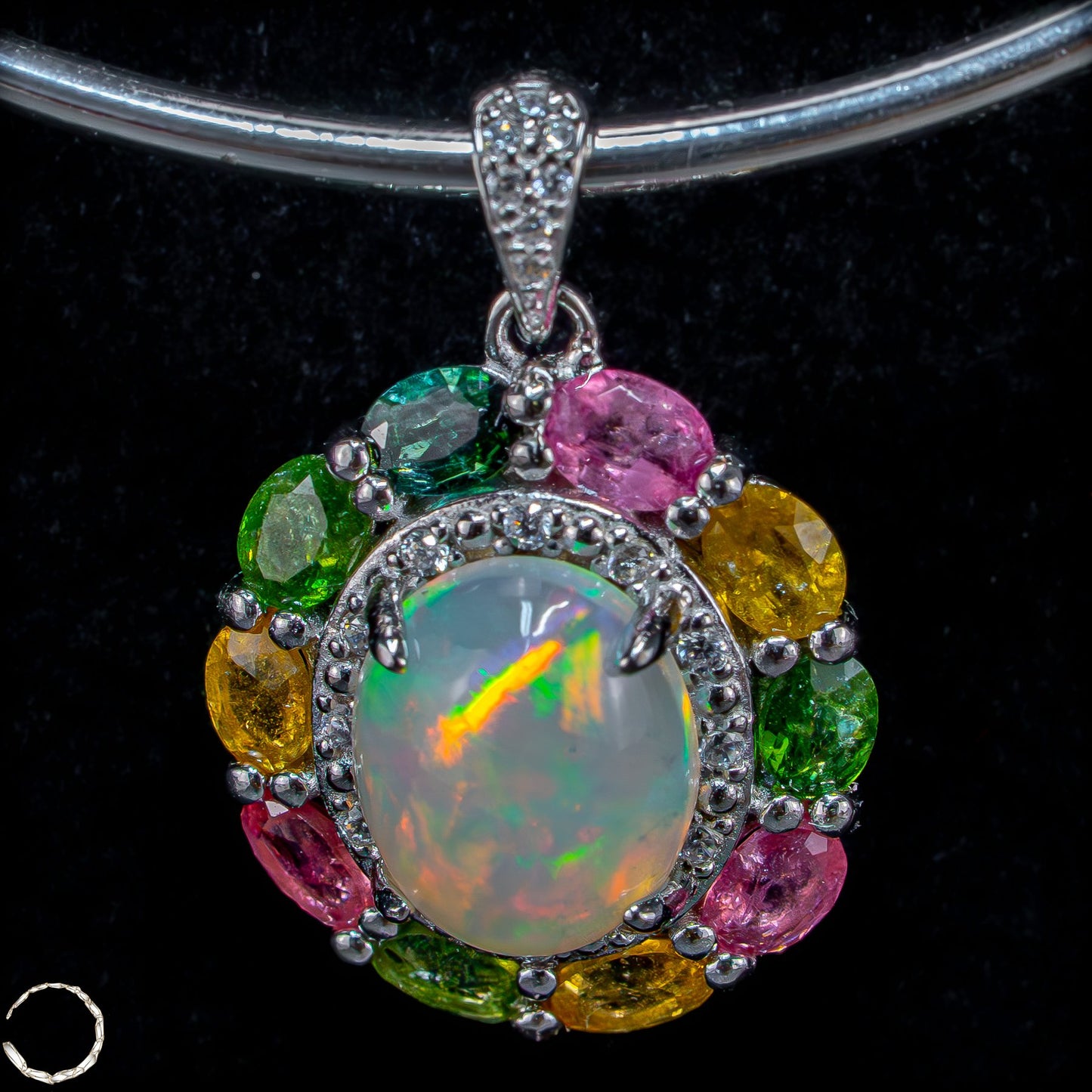 Welo Opal & Turmalin Anhänger – Farbenpracht in vollendeter Harmonie 3,47g 17,35ct