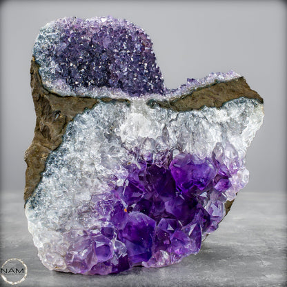 Amethyst-Druse Kathedrale – Naturwunder aus Uruguay – 666,77g