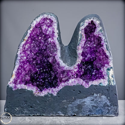 Amethyst-Druse Kathedrale – Naturwunder aus Uruguay – 31259,73g