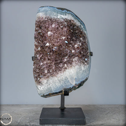 Natürliche Amethyst-Kristalle/Druse auf Ständer - 8581,93g