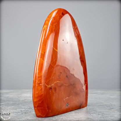 Natürlicher Roter Carneol-Kristall Freiform - 709,46g