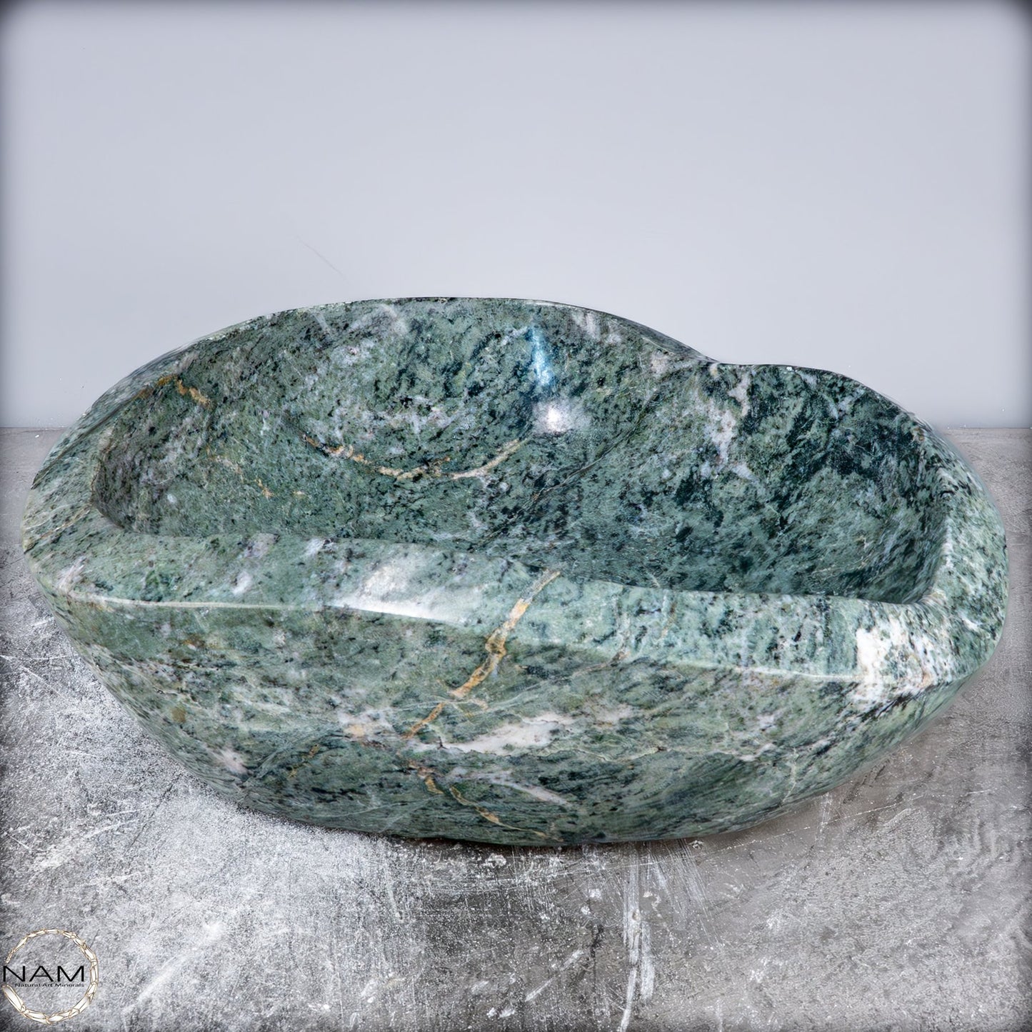 Monumentale Jade-Nephrit-Schale – 25 kg -25901,99g