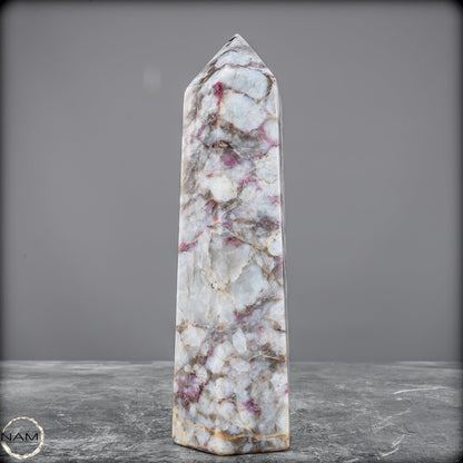 Einzigartiger Rubellit-Obelisk - 535,55g