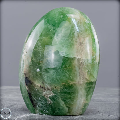 Natürliche Grüne Fluorit-Kristall Freiform - 934,99g