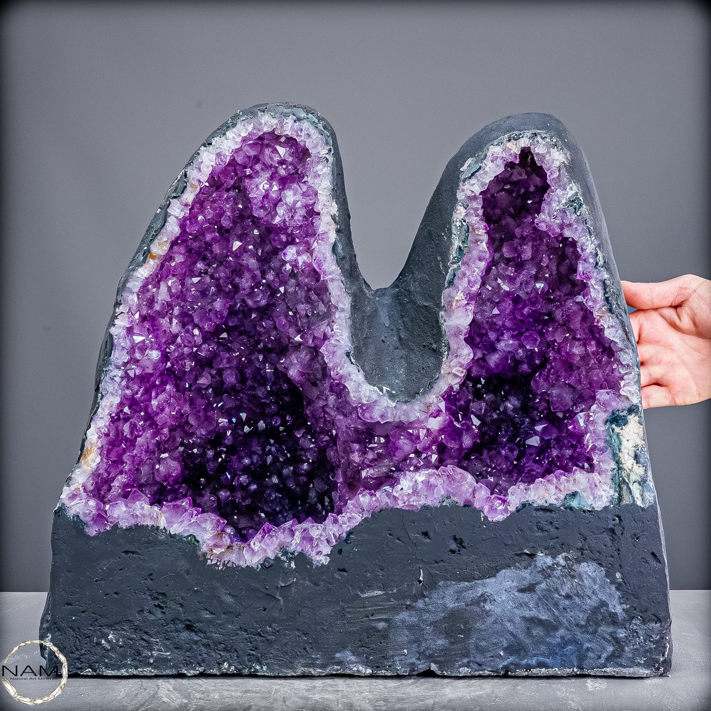 Amethyst-Druse Kathedrale – Naturwunder aus Uruguay – 31259,73g
