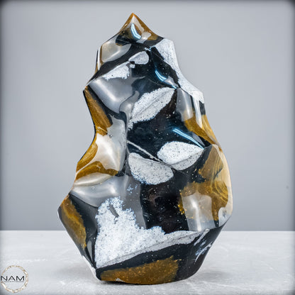 Natürliche Jaspis-Chalcedon Kristallflamme - 2537,18g