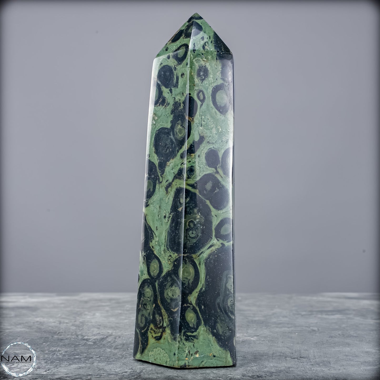 Natürlicher  Kambaba-Jaspis Obelisk - 588,16g
