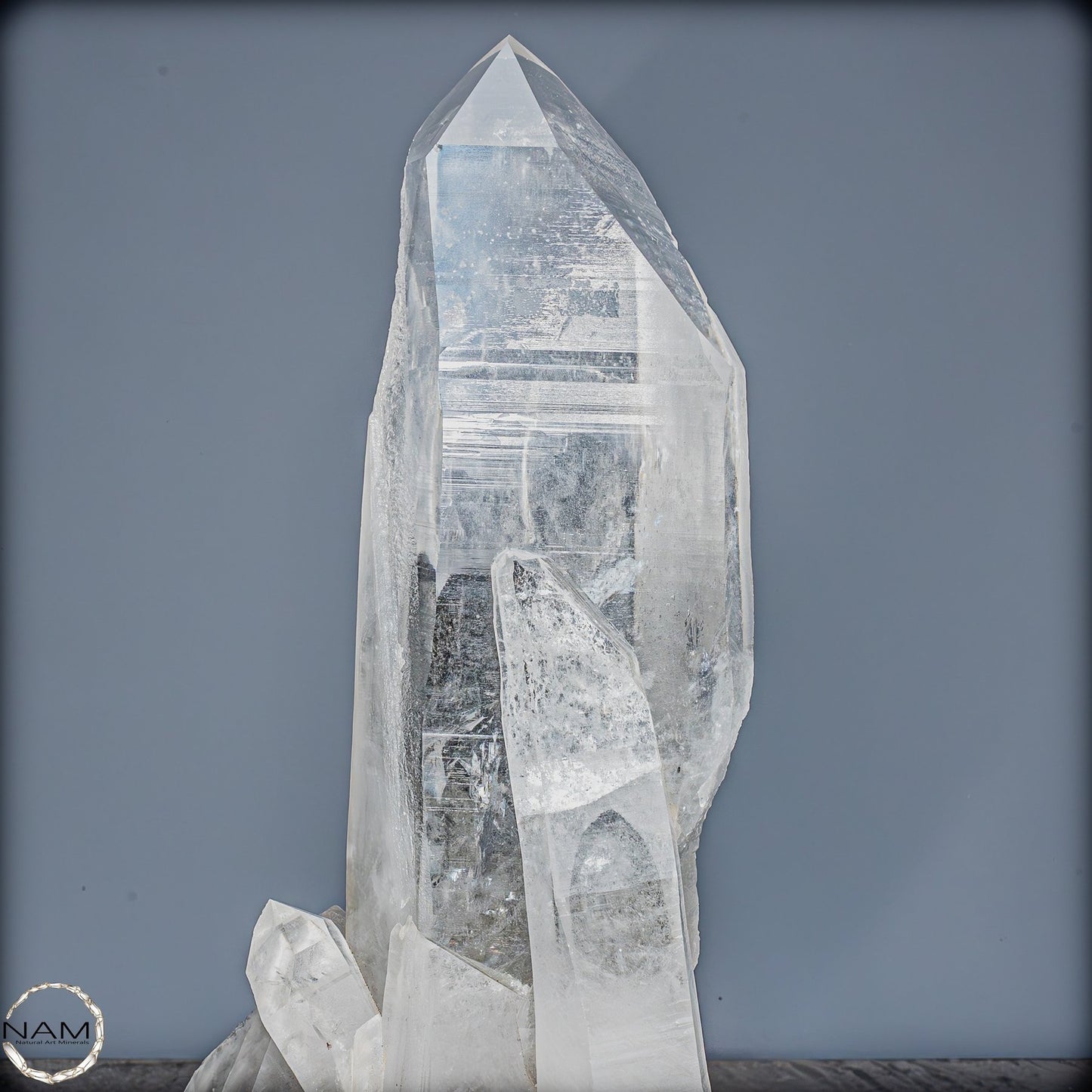 Seltener Doppel-Phantom Lumerische Quartz Kristall auf Ständer - 4654,92g