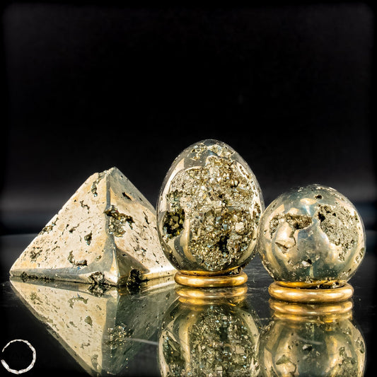 Exklusives natürliches Pyrit Set aus Pyramide, Kugel und Ei- 539,32g