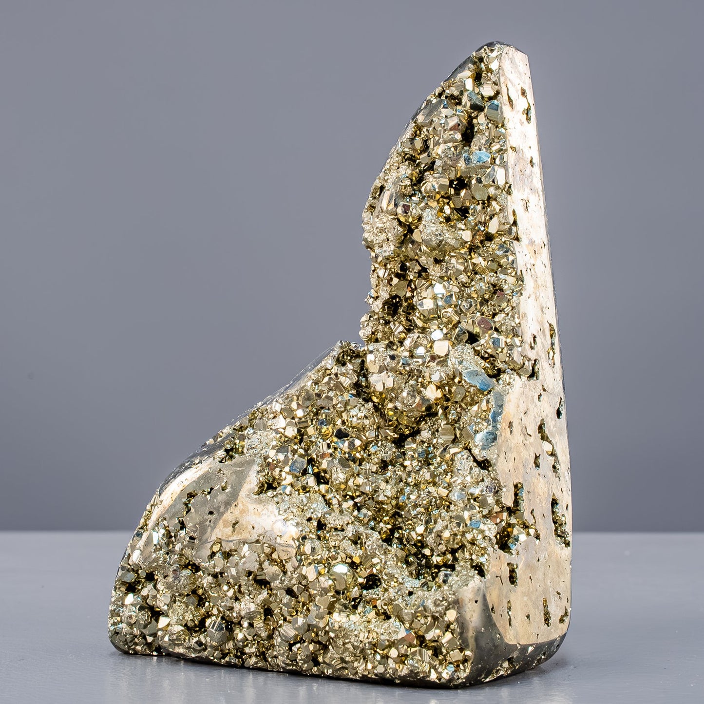 Natürliches Pyrit Kristallcluster - 821,64g