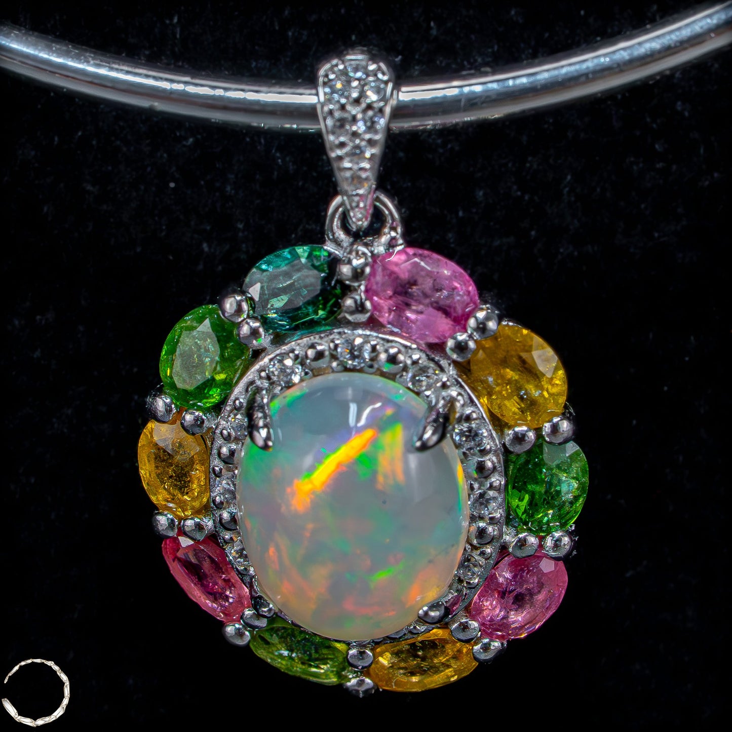 Welo Opal & Turmalin Anhänger – Farbenpracht in vollendeter Harmonie 3,47g 17,35ct