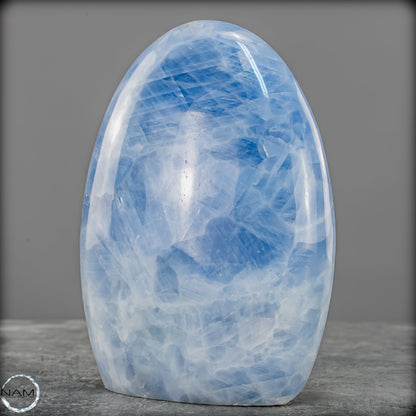Natürliche Blaue Calcit-Kristall Freiform - 821,37g