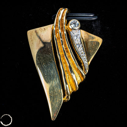 Goldene Eleganz – Moderner Anhänger mit funkelnden Diamanten 585 Gold aus Russland  3,83g  19,15ct