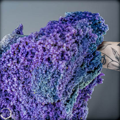Natürliche Botroidale Chalcedon-Formation „Traubenachat“- 25807,99g