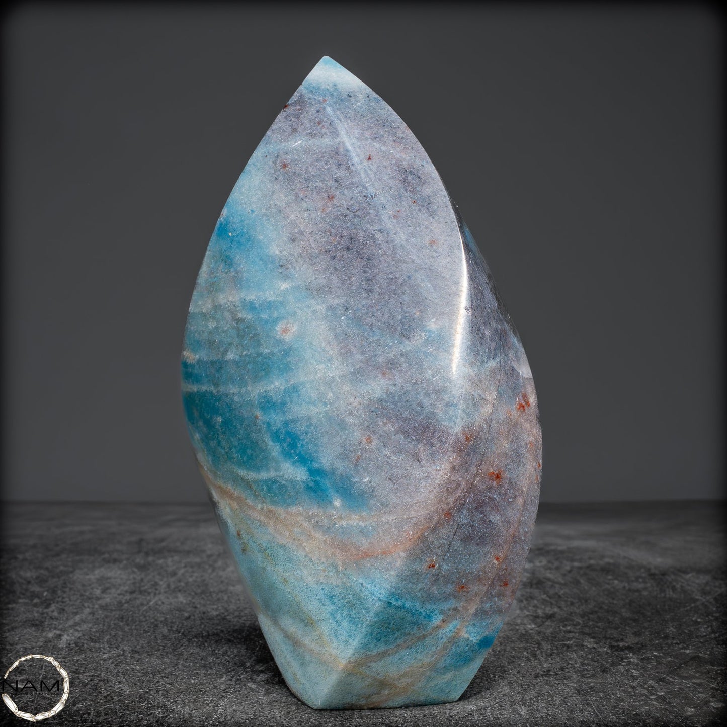 Natürliche Trolleit-Kristall Flamme aus Brasilien - 716,16 g