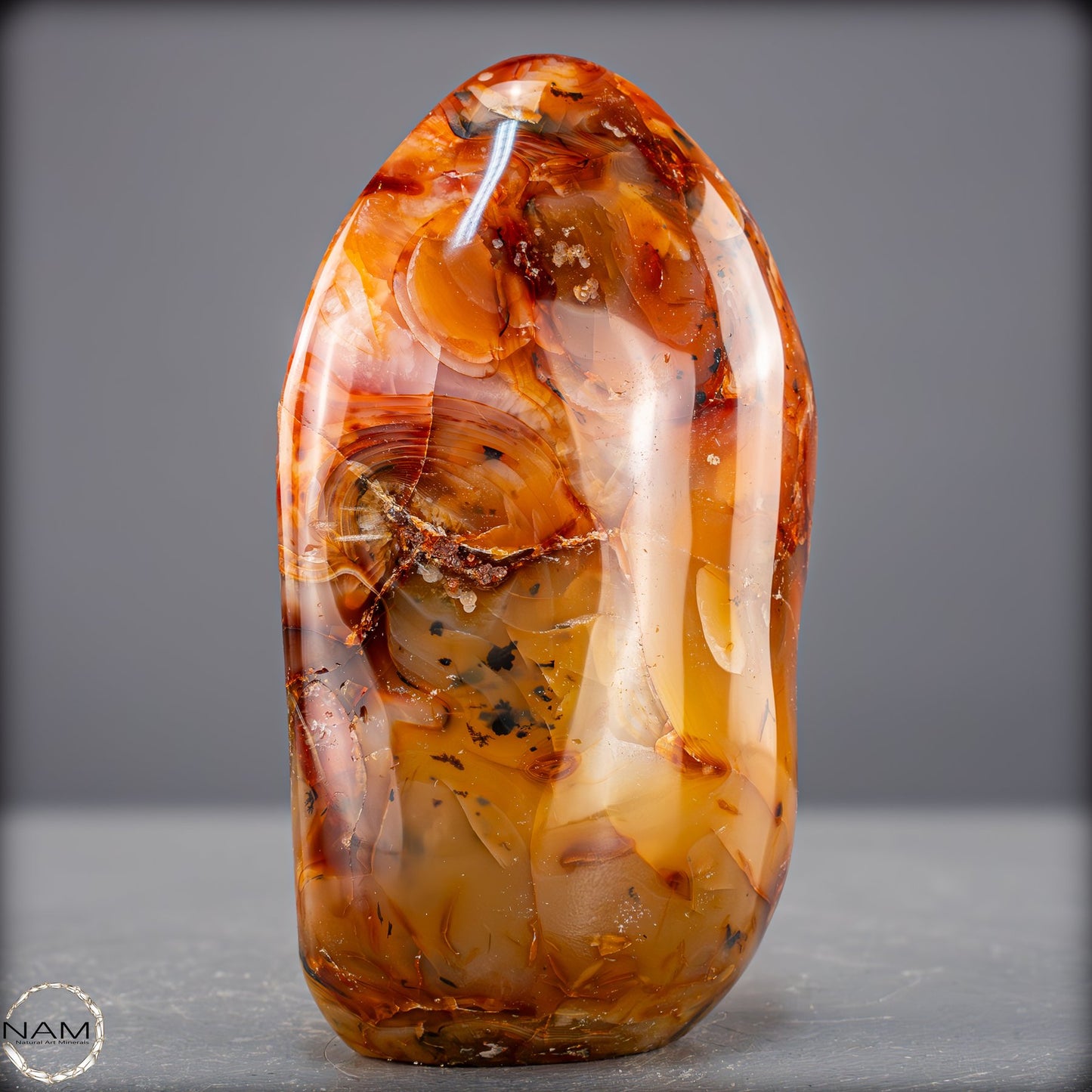 Natürlicher Roter Carneol-Kristall Freiform - 691,17g