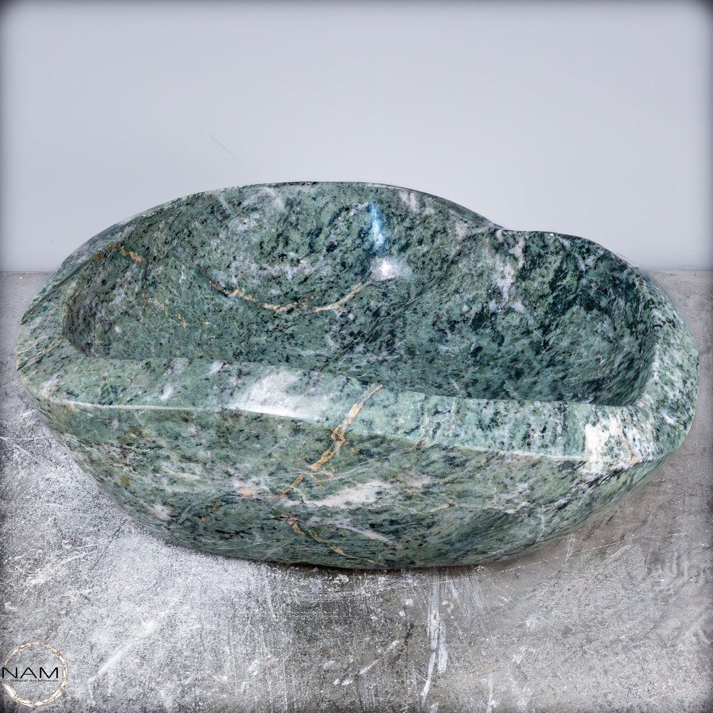 Monumentale Jade-Nephrit-Schale – 25 kg -25901,99g