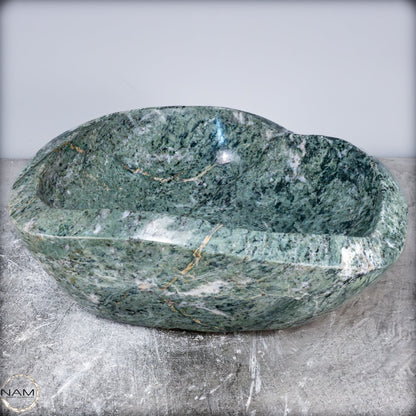 Monumentale Jade-Nephrit-Schale – 25 kg -25901,99g