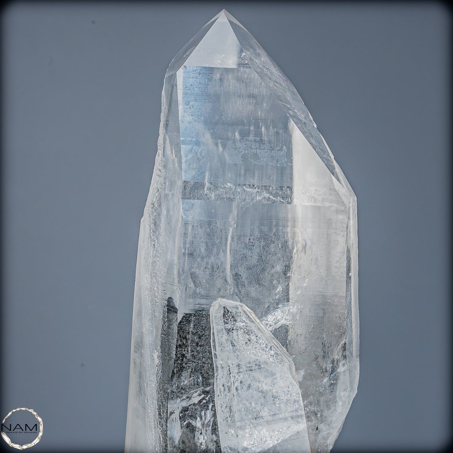 Seltener Doppel-Phantom Lumerische Quartz Kristall auf Ständer - 4654,92g