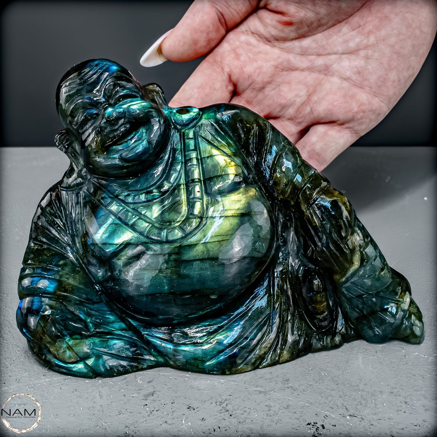 Natürliche Labradorit Kristall Buddha Skulptur -979,66g
