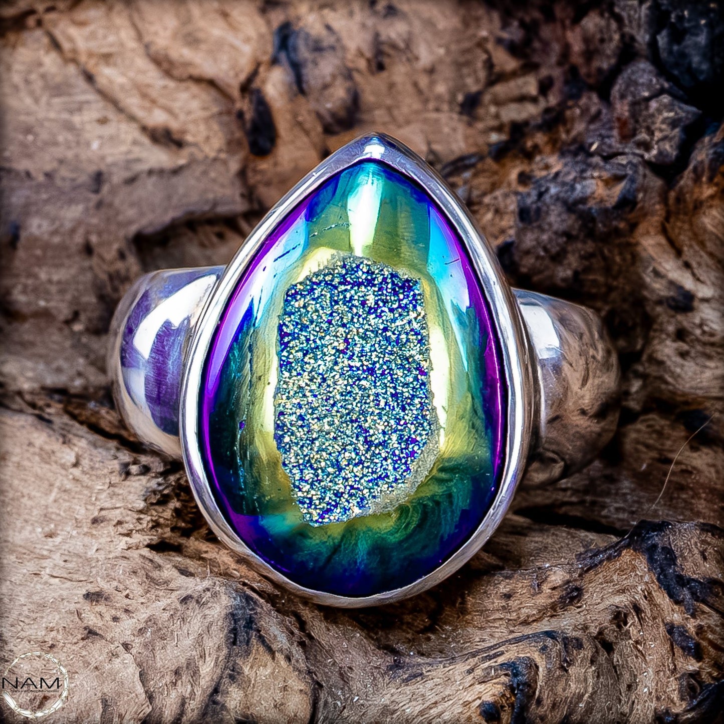 Aura-Amethyst Ring aus 925er Silber – 6,36g 31,8ct