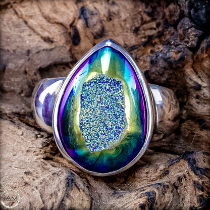 Aura-Amethyst Ring aus 925er Silber – 6,36g 31,8ct