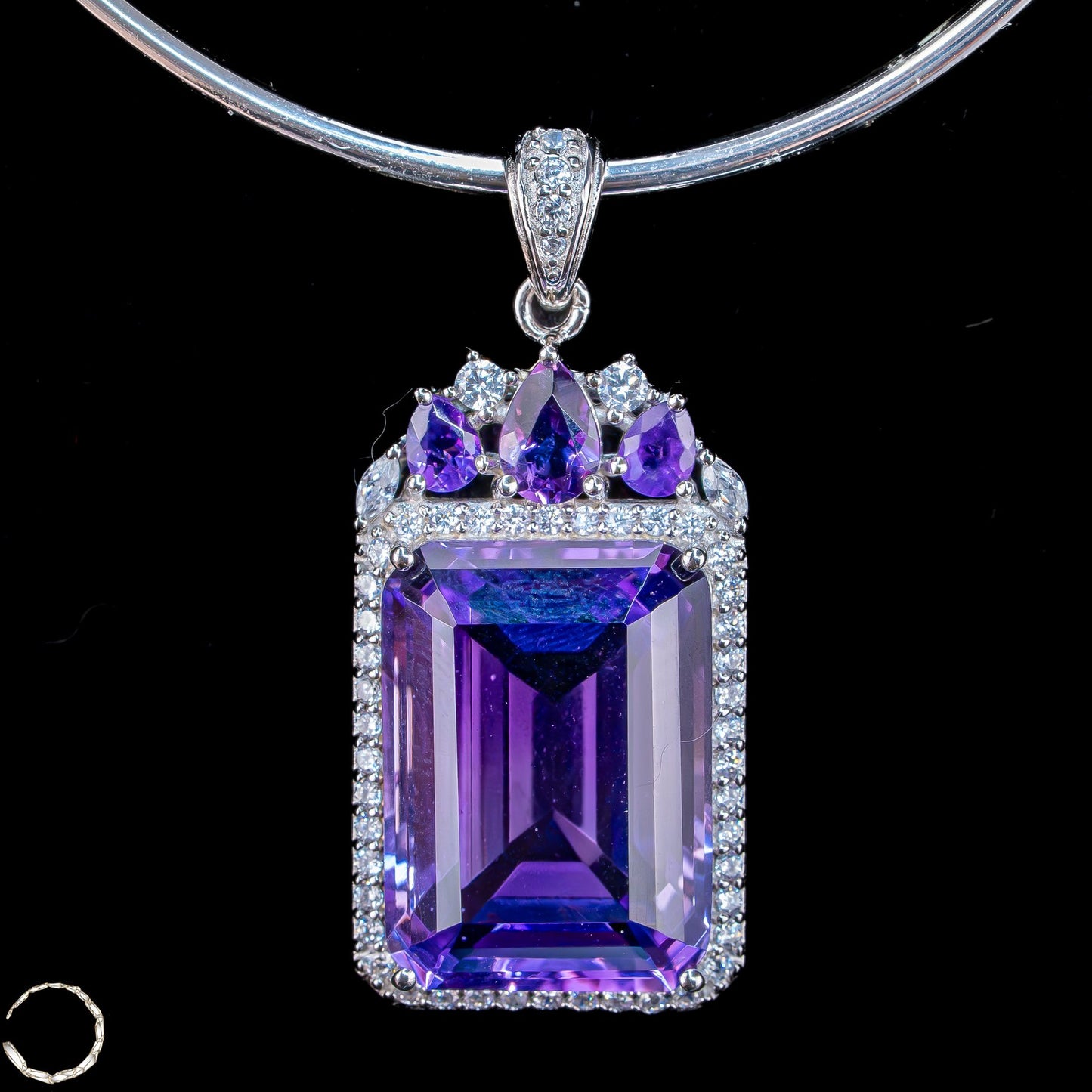 Amethyst-Anhänger – ein Meisterwerk aus Licht, Tiefe und Eleganz 6,71g 33,55ct