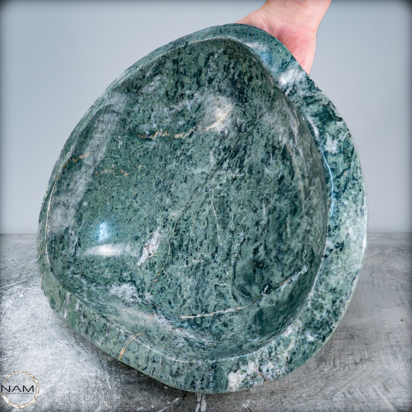 Monumentale Jade-Nephrit-Schale – 25 kg -25901,99g