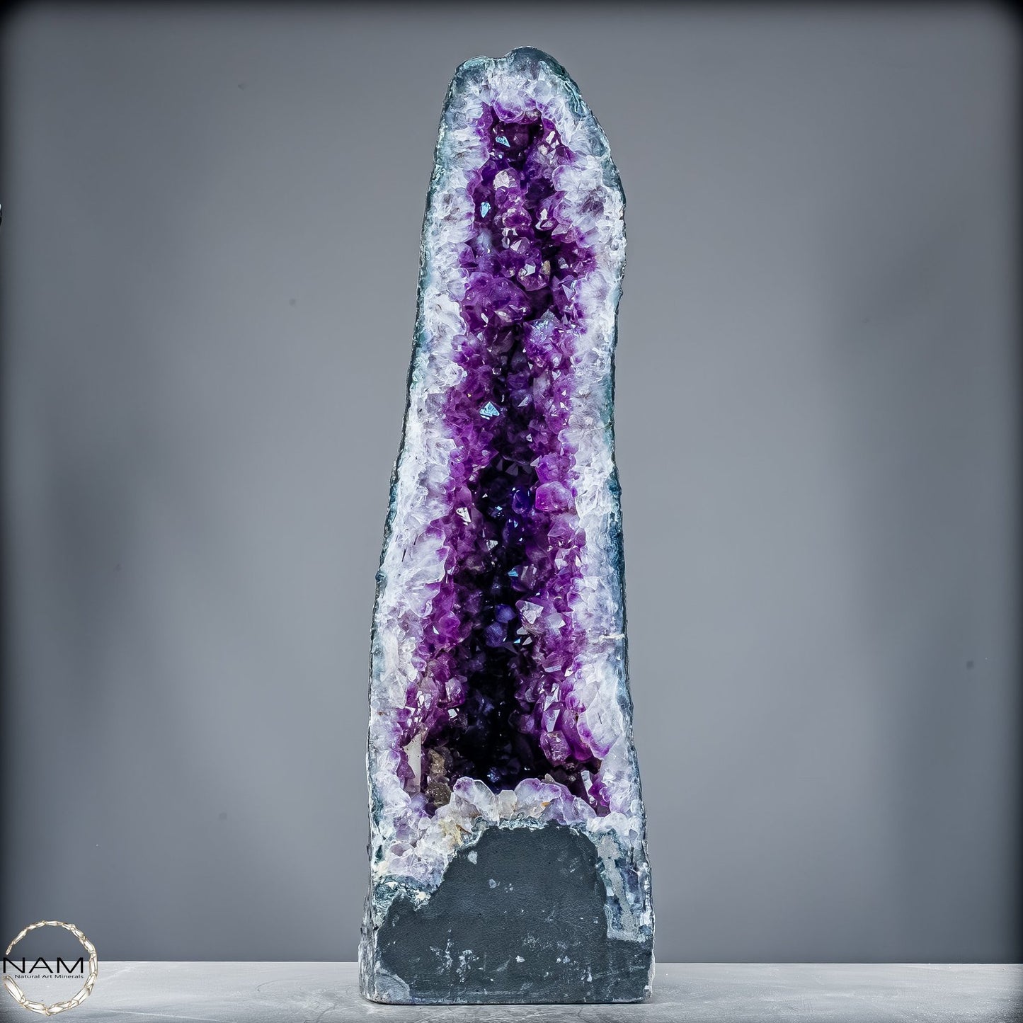 Amethyst-Druse–Naturkunst voller Kristallenergie- 26510,22g