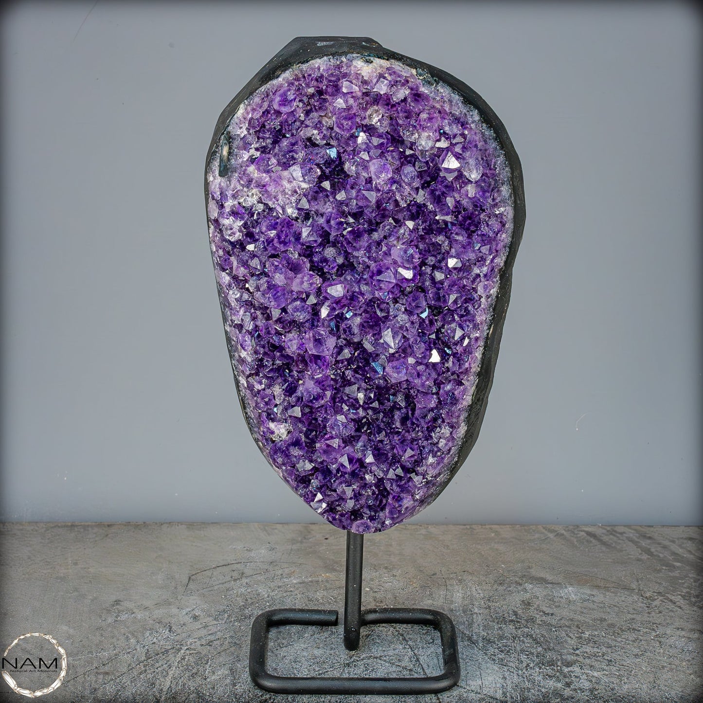 Natürliche Amethyst-Kristalle/Druse auf Ständer - 3254,18g
