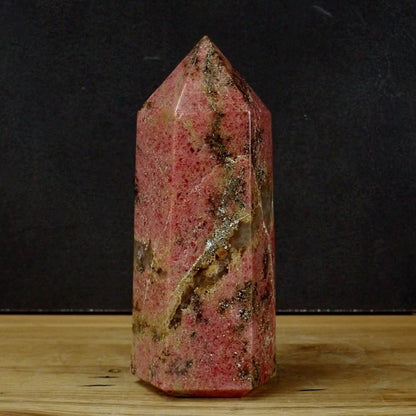 Rhodonit Obelisk - 140x55x55mm, 888g