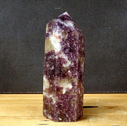 Lepidolith Obelisk, 613g, 140 x 55 x 45mm