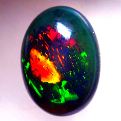 Opal Cabochon (Schwarz) aus Äthiopien, 6,17ct - 1,234g - 15,1 x 11,1 x 8,3 mm