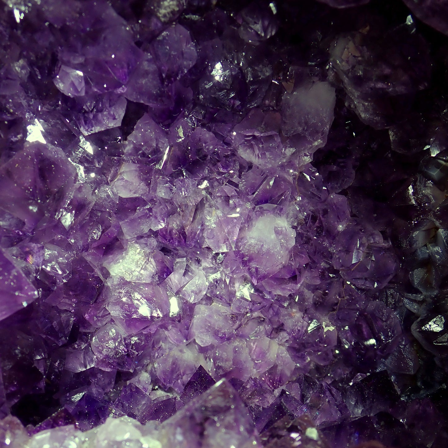 Wunderschöne Amethyst Druse - 15205,35 g - 272 x 222 x 182 mm