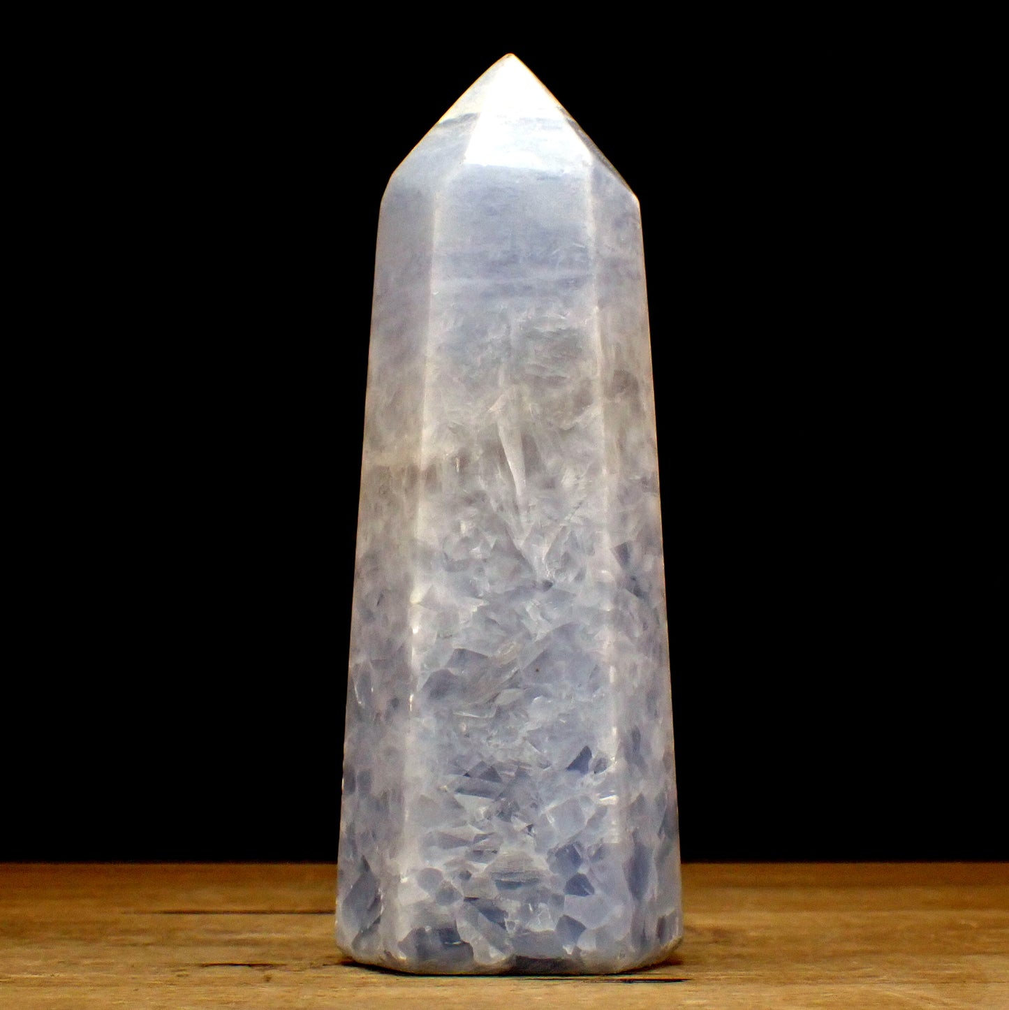 Blauer Calcit Obelisk - 734,44g - 166 x 60 x 47mm